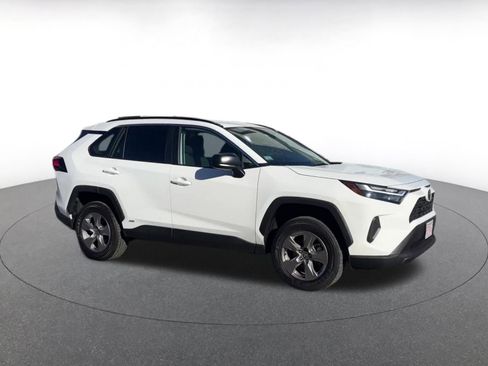 Used 2025 Toyota RAV4 LE image 2