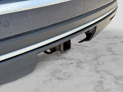 Used 2015 GMC Acadia SLE FWD image 14