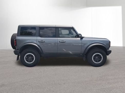 Used 2024 Ford Bronco Outer Banks w/ Sasquatch Package AWD/4WD image 11