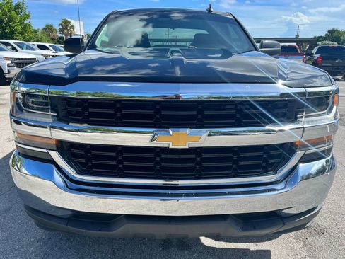 Used 2018 Chevrolet Silverado 1500 LT image 2