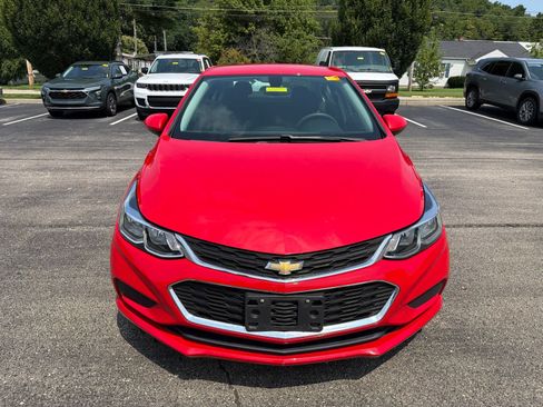 Used 2017 Chevrolet Cruze LS FWD image 8