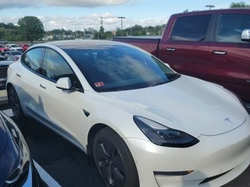 Used 2021 Tesla Model 3 Long Range AWD/4WD image 2
