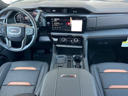 New 2026 GMC Sierra 2500 AT4 w/ AT4 Premium Plus Package AWD/4WD image 10