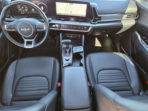 Certified 2023 Kia Sportage SX image 5