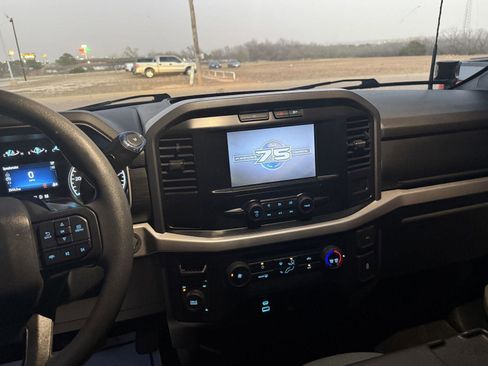 Used 2023 Ford F150 XLT image 28