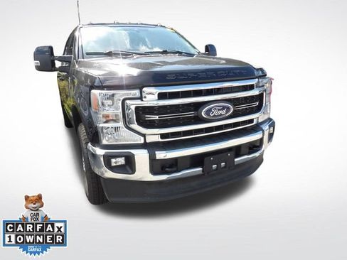 Used 2022 Ford F250 Lariat w/ Lariat Value Package AWD/4WD image 2