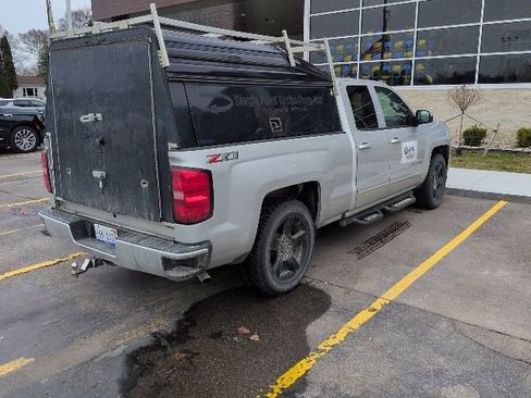 Used 2018 Chevrolet Silverado 1500 LT w/ All Star Edition image 4
