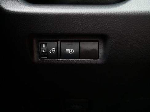 Certified 2025 Toyota RAV4 XLE AWD/4WD image 27