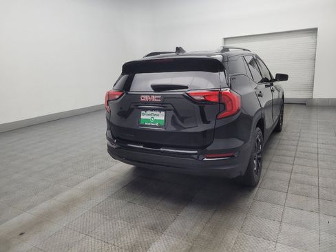 Used 2021 GMC Terrain SLE w/ Elevation Edition FWD image 9