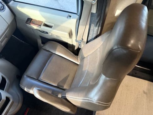 Used 2017 Ford E-450 and Econoline 450 Super Duty w/ Motorhome Prep Package RWD image 46
