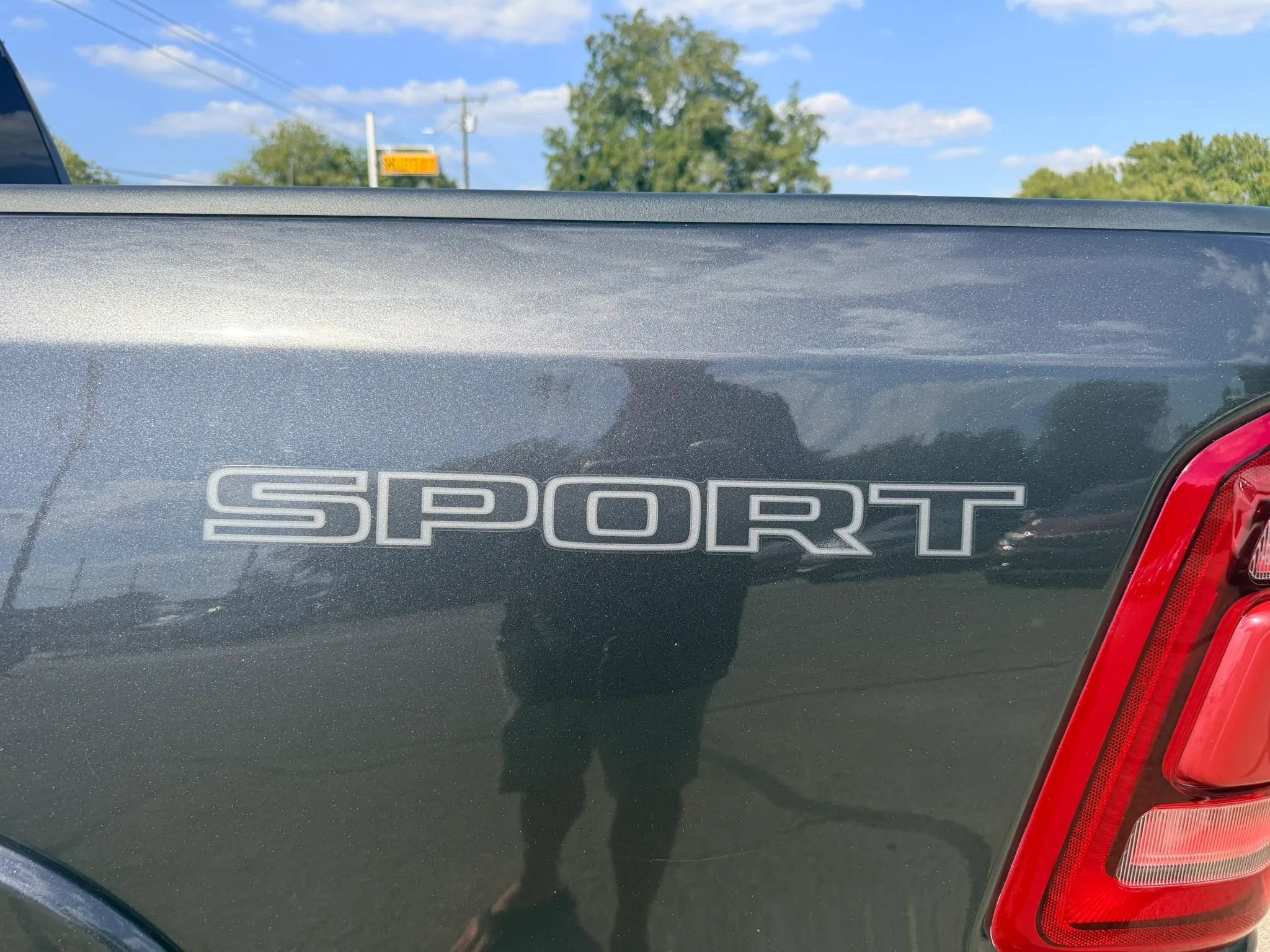 Used 2020 RAM 1500 Laramie w/ Sport Appearance Package RWD image 10