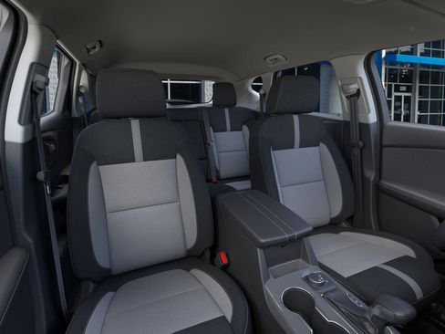New 2026 Chevrolet Blazer LT w/ Convenience Package FWD image 16