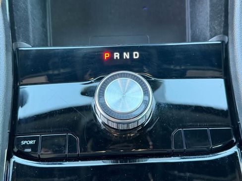 Used 2022 Jeep Grand Cherokee Summit w/ Luxury Tech Group V RWD image 26
