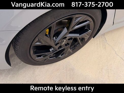 Used 2025 Kia K5 GT-Line w/ GT-Line Premium Package image 10