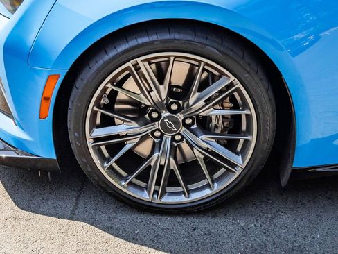 Used 2022 Chevrolet Camaro ZL1 RWD image 14
