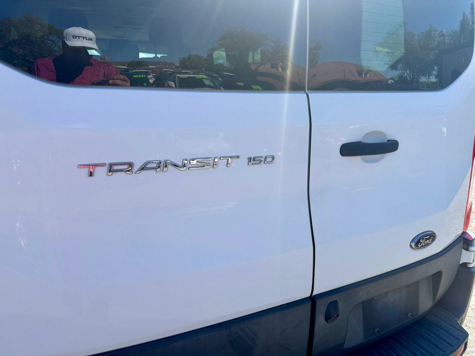 Used 2016 Ford Transit 150 XL RWD image 23
