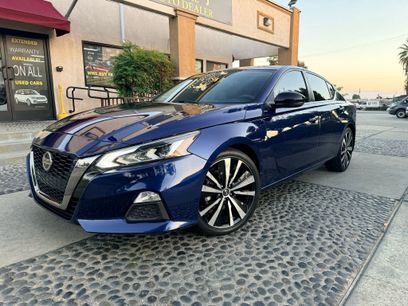 Used 2019 Nissan Altima 2.5 SR w/ SR Premium Package