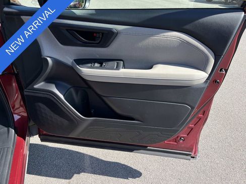 Used 2025 Subaru Forester Premium w/ Convenience Package #2 image 25