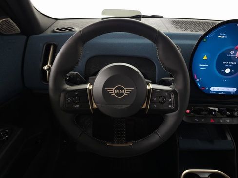 New 2025 MINI Cooper Countryman SE image 15