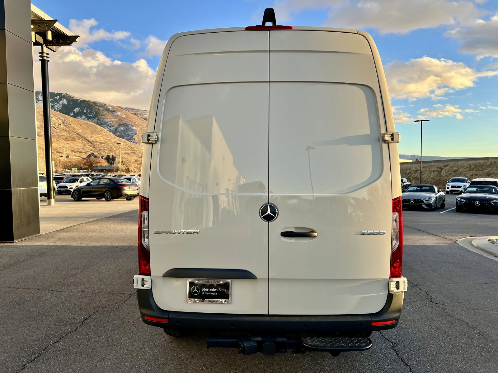 Used 2025 Mercedes-Benz Sprinter 2500 image 12