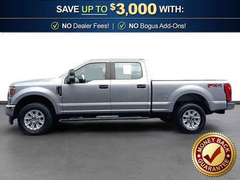 Used 2020 Ford F250 XL w/ STX Appearance Package image 2