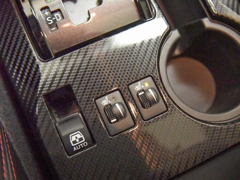 Used 2018 Toyota 4Runner TRD Off-Road Premium image 21