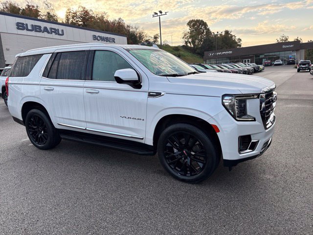 Used 2023 GMC Yukon SLT AWD/4WD image 7