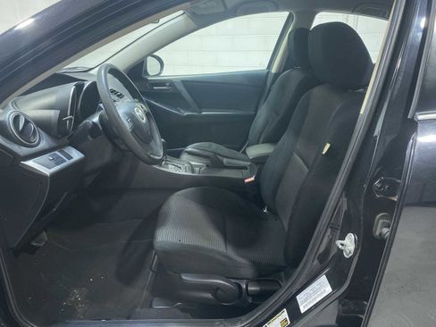 Used 2012 MAZDA MAZDA3 i Touring image 2