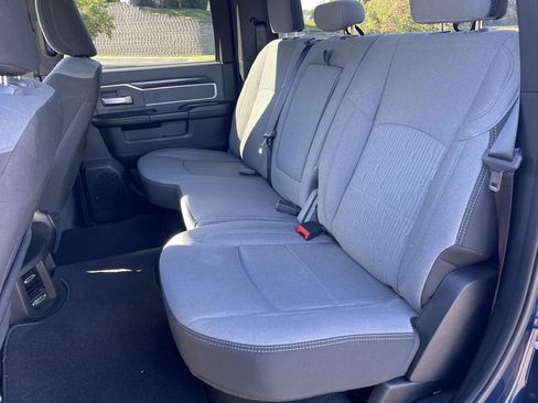 Used 2023 RAM 2500 Big Horn w/ Level 1 Equipment Group image 17