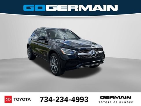 Used 2022 Mercedes-Benz GLC 300 4MATIC image 4