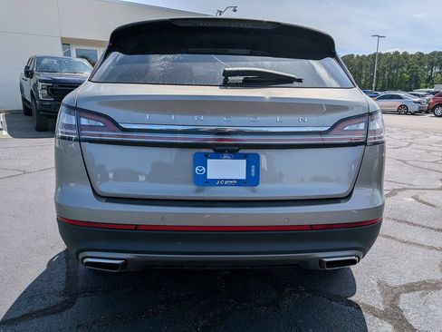 Used 2023 Lincoln Nautilus Reserve w/ Equipment Group 202A AWD/4WD image 5