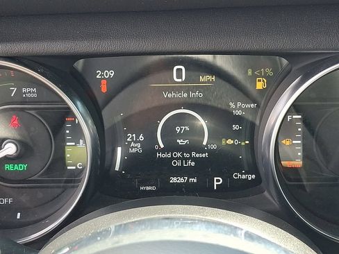 Used 2023 Jeep Wrangler Unlimited Sahara w/ Cold Weather Group AWD/4WD image 20