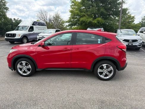 Used 2018 Honda HR-V LX image 6