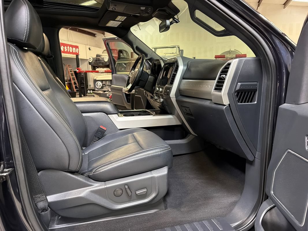 Used 2022 Ford F250 Lariat w/ Lariat Ultimate Package AWD/4WD image 38