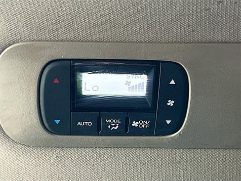 Used 2020 Honda Odyssey Elite image 27