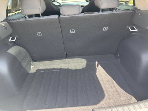 Used 2026 Kia Niro LX FWD image 29