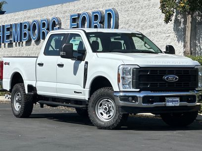 New 2025 Ford F250 XL w/ XL Off-Road Package