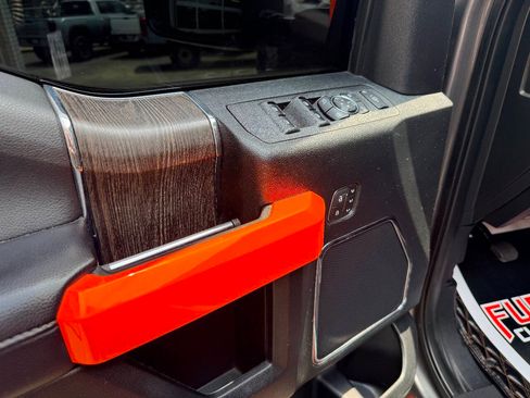 Used 2021 Ford F250 Lariat AWD/4WD image 26