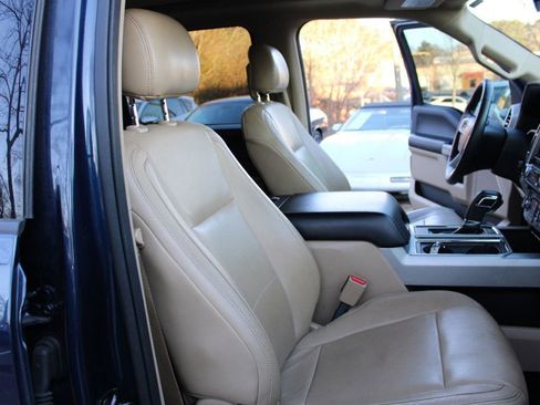 Used 2015 Ford F150 Lariat w/ Equipment Group 502A Luxury image 20