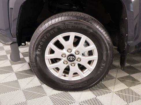 Used 2024 Toyota Tacoma SR AWD/4WD image 16