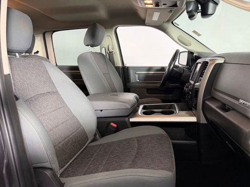 Used 2019 RAM 1500 Big Horn RWD image 29