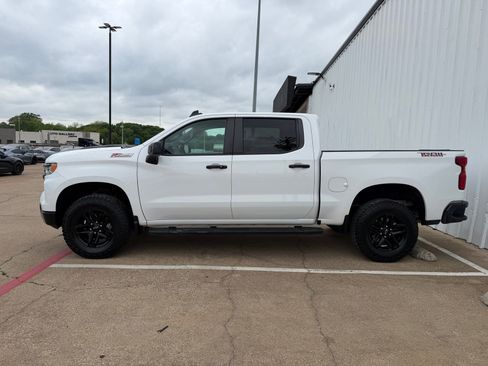 Used 2024 Chevrolet Silverado 1500 LT Trail Boss w/ Protection Package AWD/4WD image 3