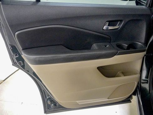 Used 2016 Honda Pilot EX-L image 38