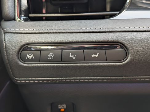 Certified 2025 INFINITI QX80 Luxe AWD/4WD image 26