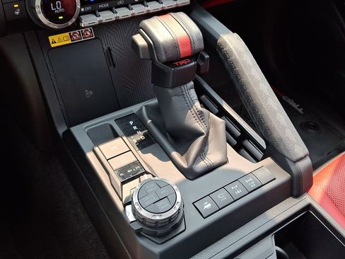 Certified 2025 Toyota 4Runner TRD Pro AWD/4WD image 17
