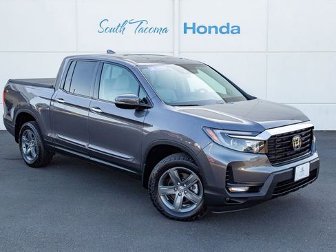 Used 2023 Honda Ridgeline RTL-E image 2