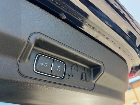 Certified 2024 Ford Explorer XLT w/ Equipment Group 202A AWD/4WD image 25