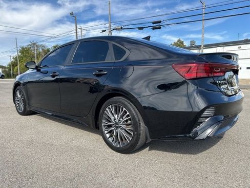 Used 2023 Kia Forte GT-Line w/ GT-Line Premium Package image 8