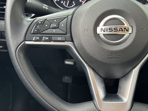 Used 2023 Nissan Sentra SV w/ Trunk Package FWD image 15