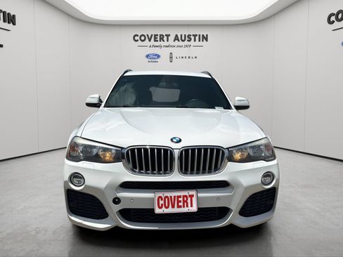 Used 2017 BMW X3 sDrive28i RWD image 1